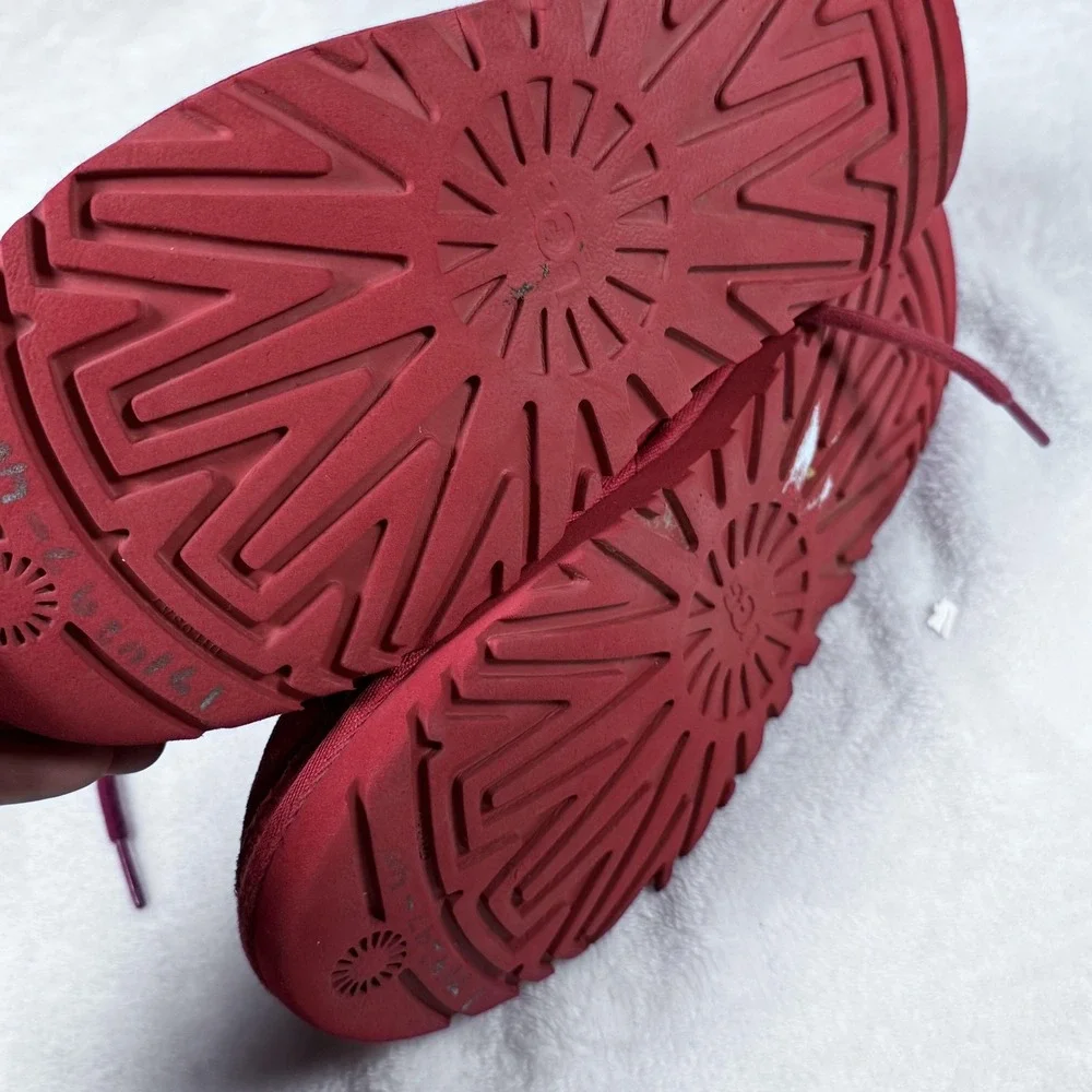 UGG brand style